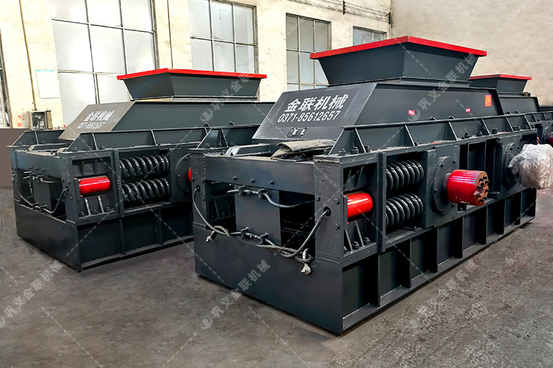 鵝卵石對輥制砂機(jī)設(shè)備的市場價(jià)格差異體現(xiàn)在哪？