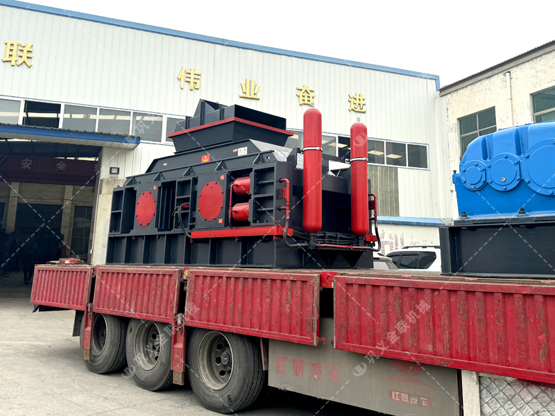 液壓對(duì)輥制砂機(jī)出現(xiàn)異常振動(dòng)該如何排查？