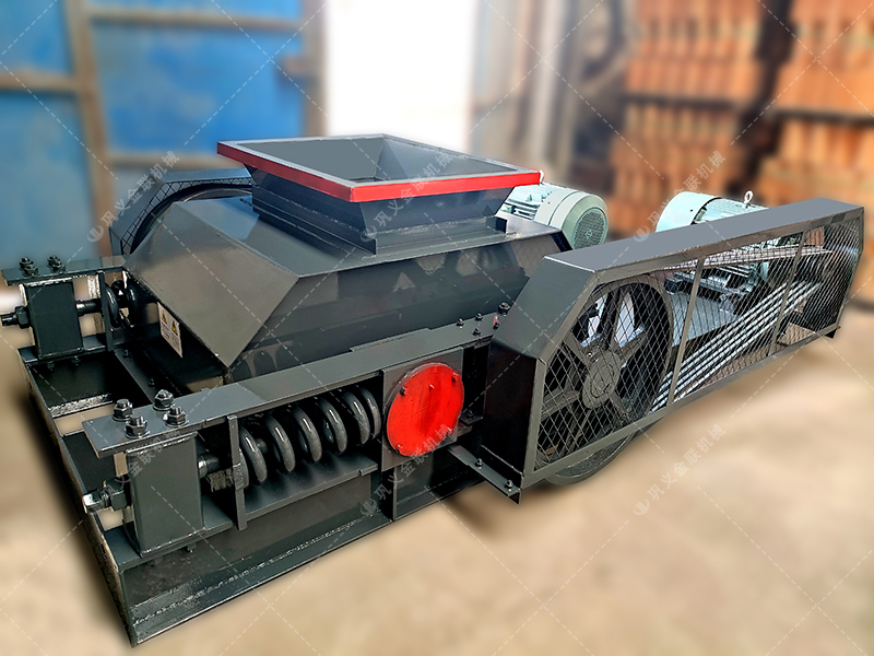 硬巖與軟巖通吃，雙齒輥破碎機(jī)的“牙齒”究竟有多鋒利？