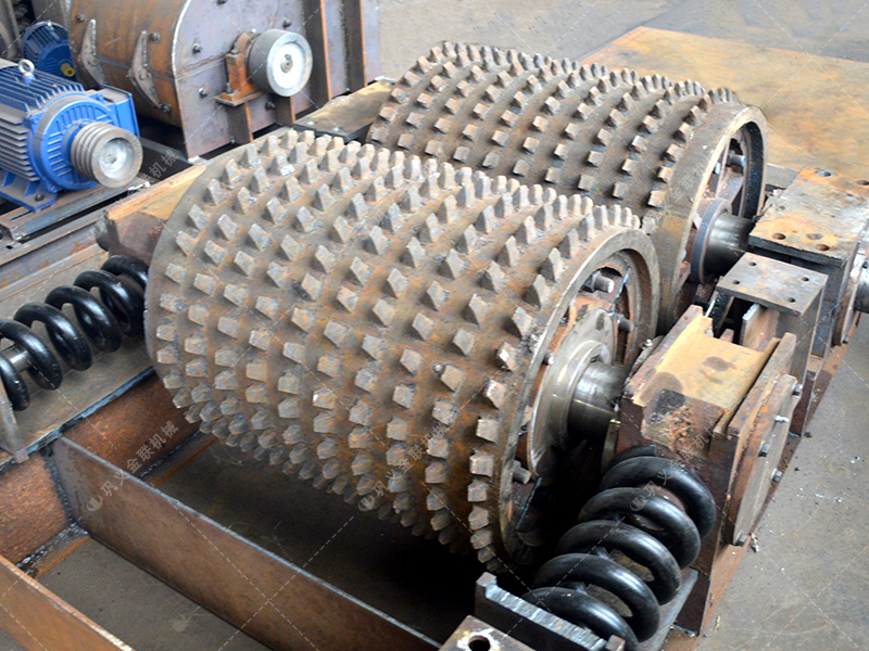 冶金行業(yè)案例：雙齒輥破碎機(jī)破碎燒結(jié)礦，粉率為何能降低5%？